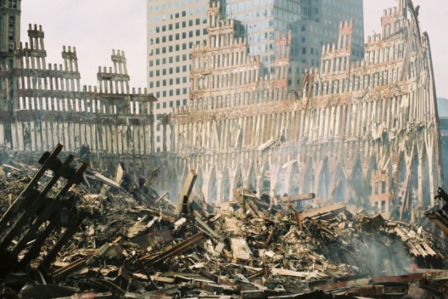 wtc-wreckage-exterior_shell_of_south_tower2.jpg